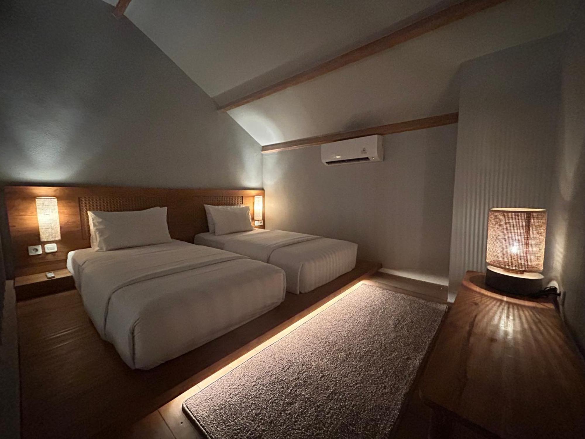Hotel Umadewi Surf & Retreat Pulukan Zewnętrze zdjęcie